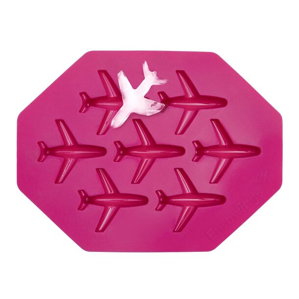 Ice cube maker
